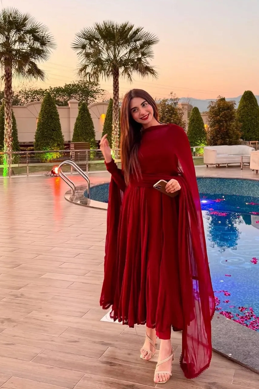 Mehroon Flora