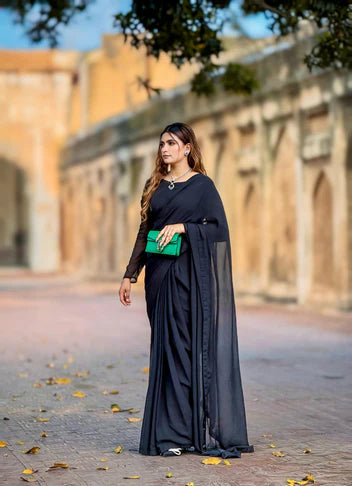 Siyah-e-nazakat saree