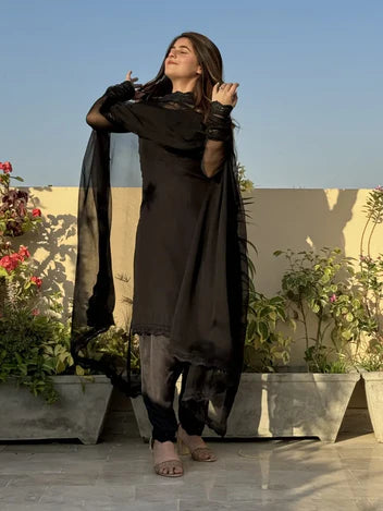 Black Plain 3pcs Dress