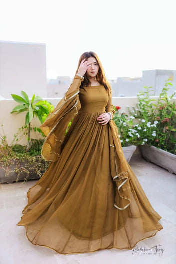 Shafaq-e-zareen  Dress