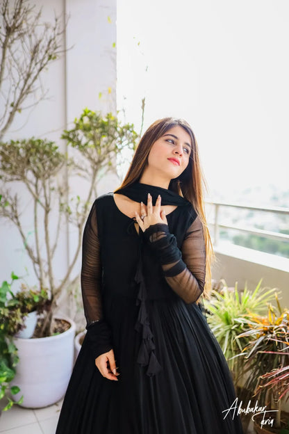 Black Lily Dress