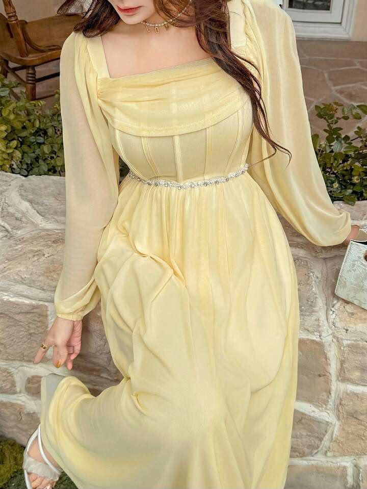 Queen Charm Dress
